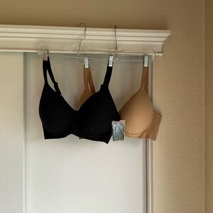 Elegant Black and Tan Women's Bras